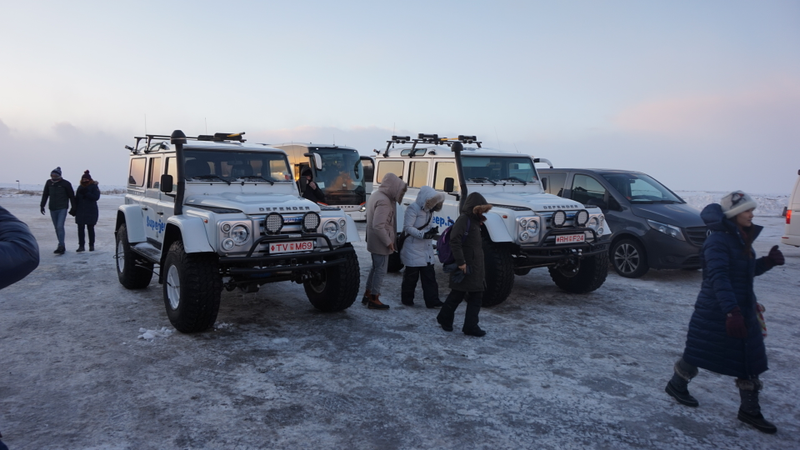 Illustration for article titled Iceland - 4x4s, endless natural beauty, and winter tires.